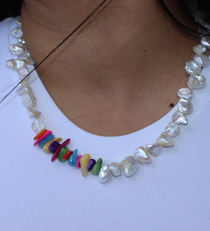 Perlitas y Colores Necklace