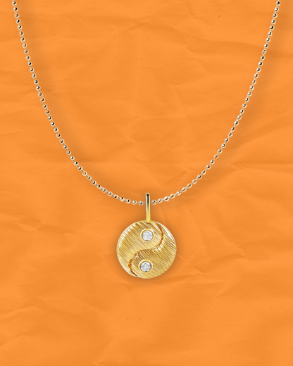 FLUTED YIN YANG CHARM